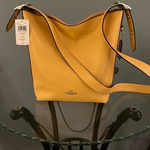 NWT coach mustard gold purse - zip closure - adjustable strap 12x12.5x4.5 inch